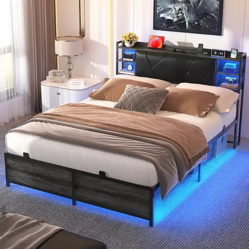 Cadre de lit avec rangement, tête de lit rembourrée, station de charge et lumières LED RGB