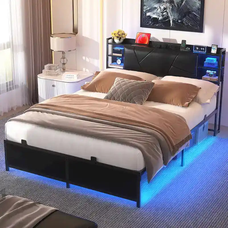 Cadre de lit avec rangement, tête de lit rembourrée, station de charge et lumières LED RGB