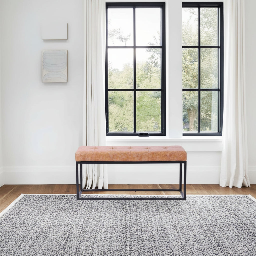 Banc à cadre en acier inoxydable noir mat avec assise en cuir PU